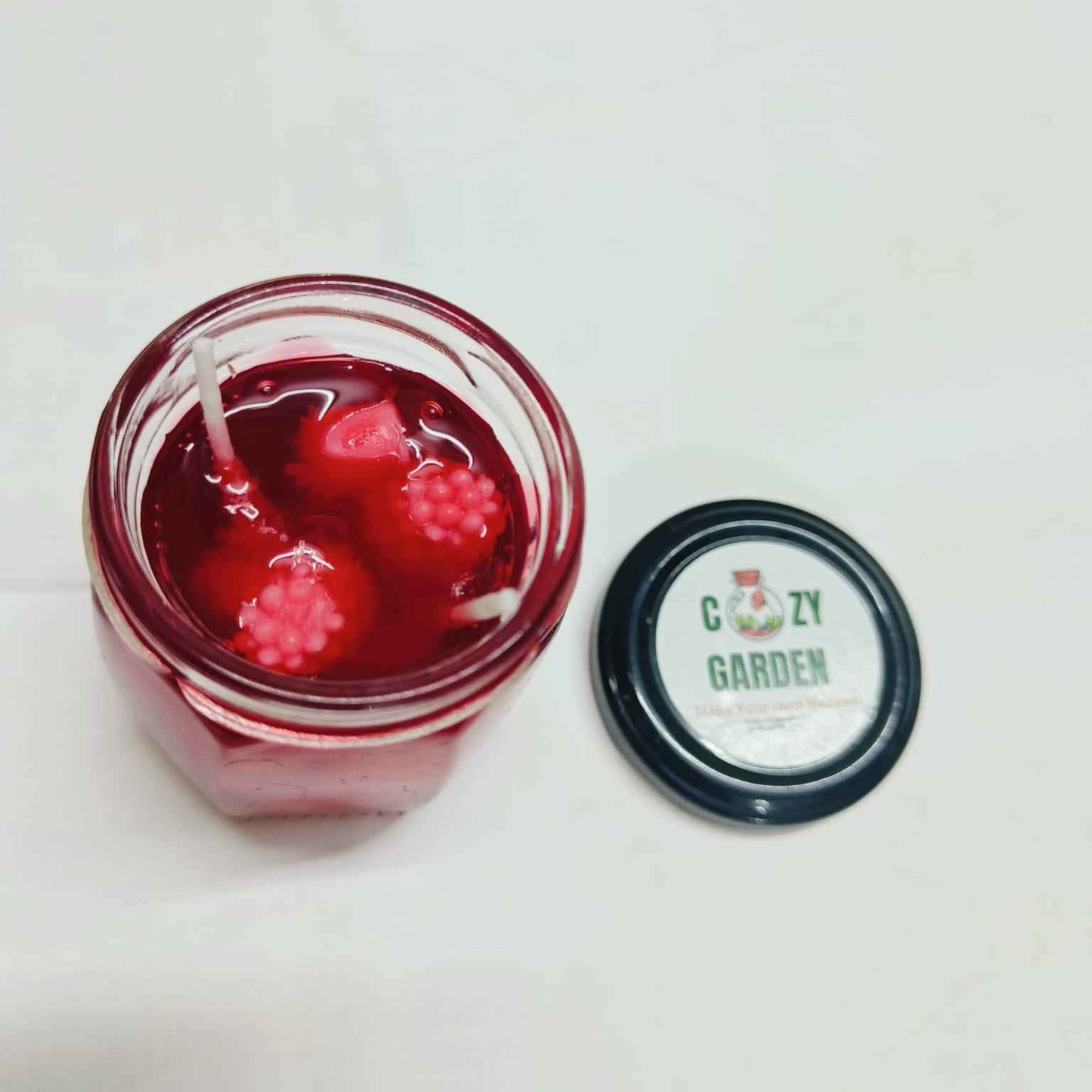 Strawberry Jar Candle by Cozy Garden – Sweet Scented Gift for Valentine's Day