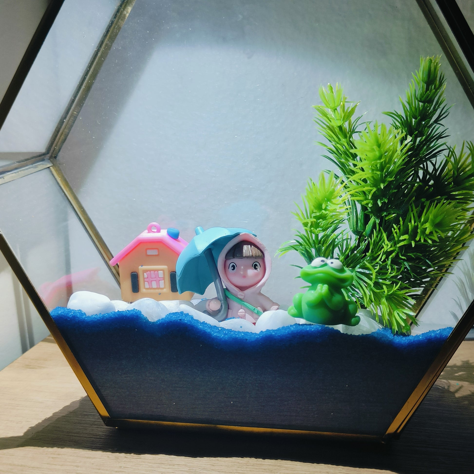 Hexagon Glass Decor Kit: Build a Miniature Scene with Artificial Plants | DIY Desk Display & Unique Gift - COZY GARDEN