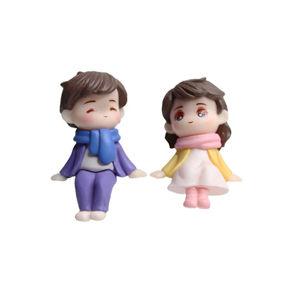 Cute Sitting Couple Miniature - Gift & Home Decor Figurine - COZY GARDEN