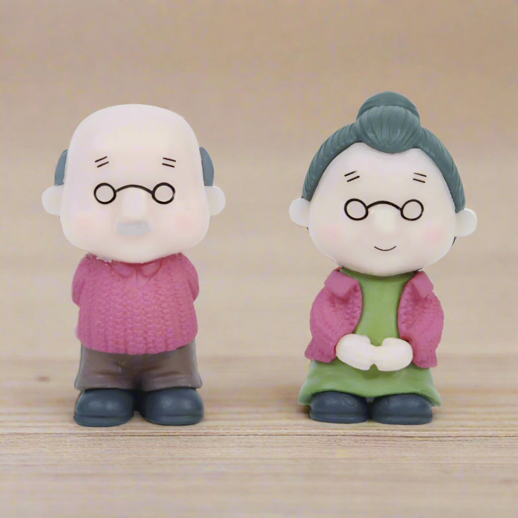 Imported Old Couple Miniature Figurine - a cute Gift for Grandparents - COZY GARDEN